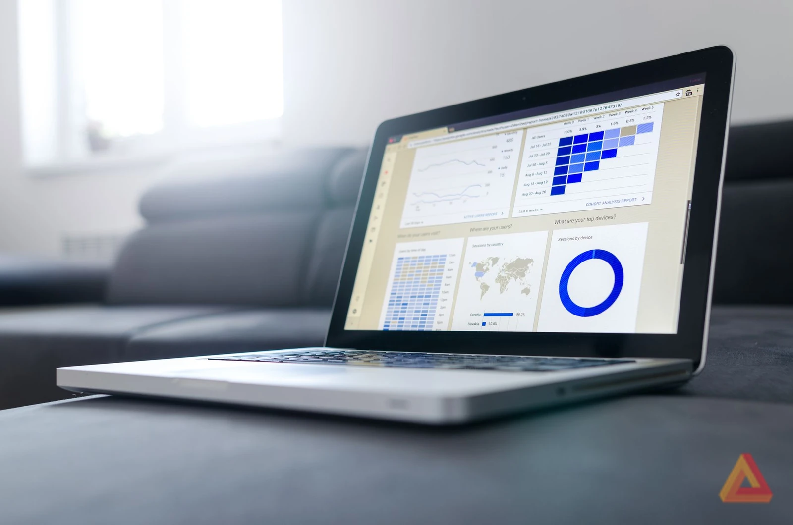 Top 10 Phần Mềm Viết Blog SEO AI Tốt Nhất 2026: Đánh Giá